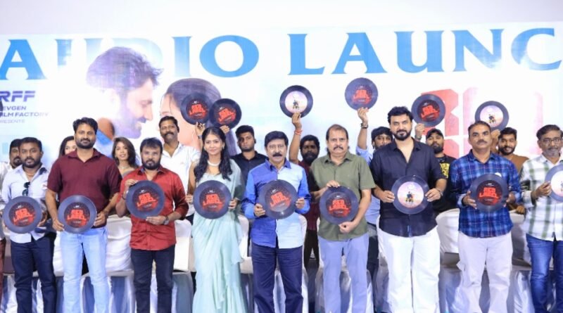 பாடகி சின்மயி மன்னிப்பு கேட்க வேண்டும்:  ‘ரெட் லேபில்’ பட விழாவில் இயக்குநர் பேரரசு பேச்சு!