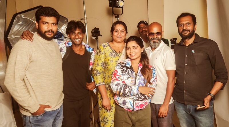 ஆர்ஜின் ஸ்டுடியோஸ் – ஆதித்யா பாஸ்கர்- கௌரி கிஷன் – கூட்டணியில் உருவாகும் ‘புரொடக்ஷன் நம்பர் 1’ படத்தின் படப்பிடிப்பு நிறைவு ஆர்ஜின் ஸ்டுடியோஸ் – ஆதித்யா பாஸ்கர்- கௌரி கிஷன் – கூட்டணியில் உருவாகும் ‘புரொடக்ஷன் நம்பர் 1’ படத்தின் படப்பிடிப்பு நிறைவு