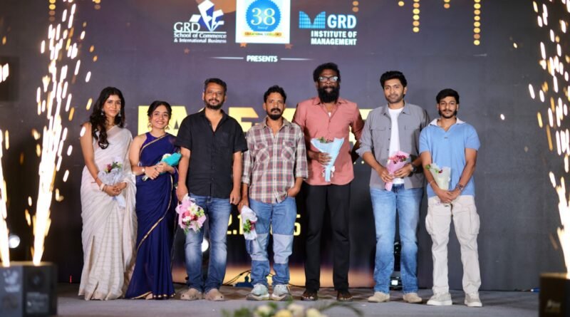 நடிகர் விக்ரம் பிரபு & LK அக்ஷய் குமார் நடிப்பில் “சிறை” (Sirai) படத்தின் டிரெய்லர் கோவை GRD கல்லூரி மாணவர்கள் மத்தியில் வெளியிடப்பட்டது நடிகர் விக்ரம் பிரபு & LK அக்ஷய் குமார் நடிப்பில் “சிறை” (Sirai) படத்தின் டிரெய்லர் கோவை GRD கல்லூரி மாணவர்கள் மத்தியில் வெளியிடப்பட்டது